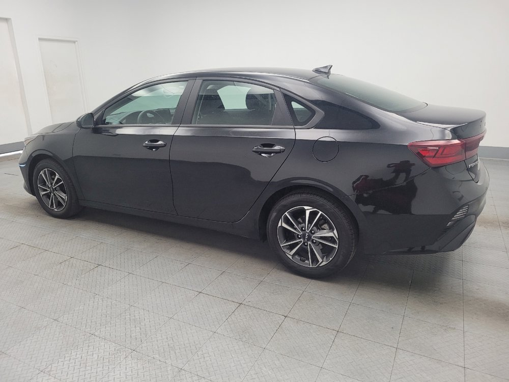 Used 2024 Kia Forte LXS FWD image 3