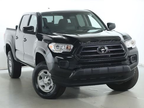 Certified 2023 Toyota Tacoma SR AWD/4WD image 2