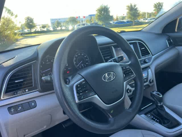 Used 2018 Hyundai Elantra SEL FWD image 15