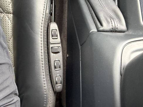 Used 2015 Mercedes-Benz G 63 AMG G 63 AMG image 17