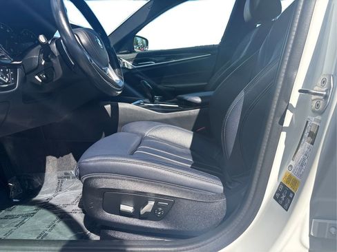 Used 2019 BMW 540i xDrive AWD/4WD image 43