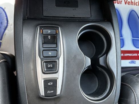 Used 2022 Honda Pilot TrailSport image 10