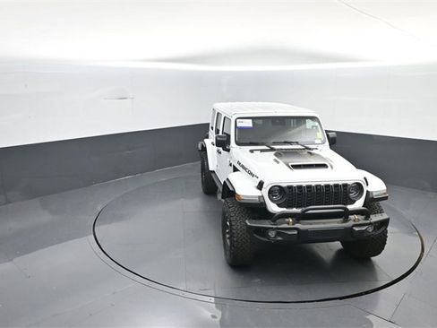 Used 2023 Jeep Wrangler Unlimited Rubicon 392 image 18