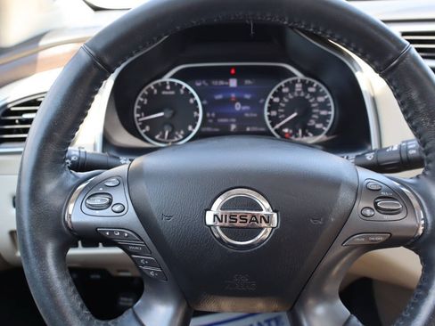 Used 2022 Nissan Murano Platinum w/ Cargo Package AWD/4WD image 17