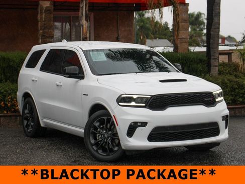 Used 2022 Dodge Durango R/T w/ Blacktop Package image 2