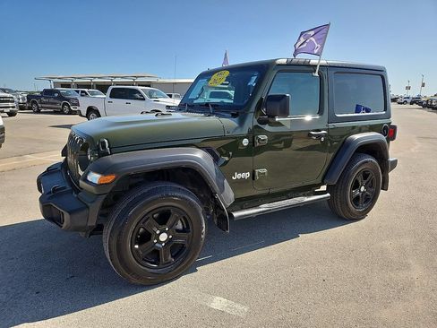 Used 2021 Jeep Wrangler Sport AWD/4WD image 2