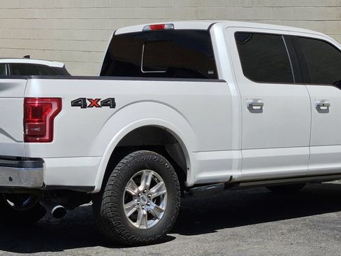 Used 2017 Ford F150 Lariat w/ Equipment Group 502A Luxury AWD/4WD image 5