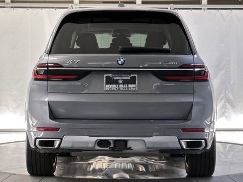Used 2023 BMW X7 xDrive40i w/ Executive Package AWD/4WD image 9