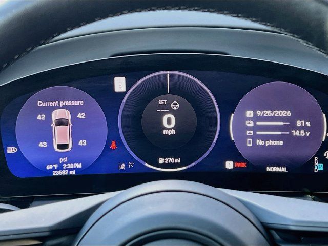 Certified 2025 Porsche Macan 4 Electric AWD/4WD image 13