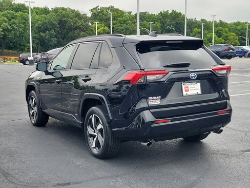 Certified 2021 Toyota RAV4 SE w/ Weather & Moonroof Package AWD/4WD image 4