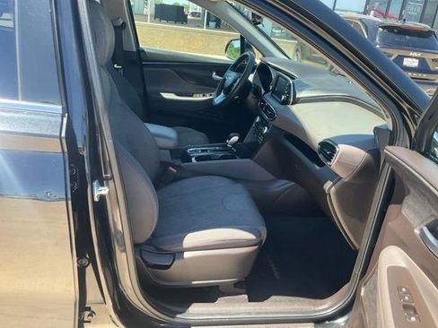 Used 2019 Hyundai Santa Fe SEL FWD image 29