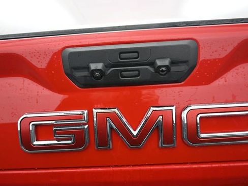 Used 2023 GMC Sierra 2500 SLT w/ SLT Premium Package image 24