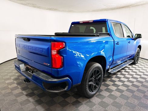 Used 2022 Chevrolet Silverado 1500 RST RWD image 3