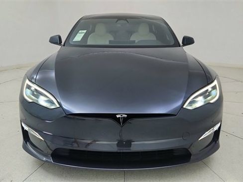 Used 2023 Tesla Model S Standard Range image 13