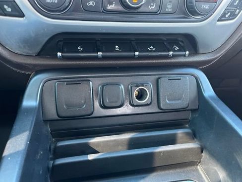Used 2018 GMC Sierra 1500 SLT w/ Texas SLT Premium Package AWD/4WD image 18