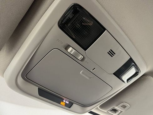 Used 2017 Subaru Outback 2.5i image 26