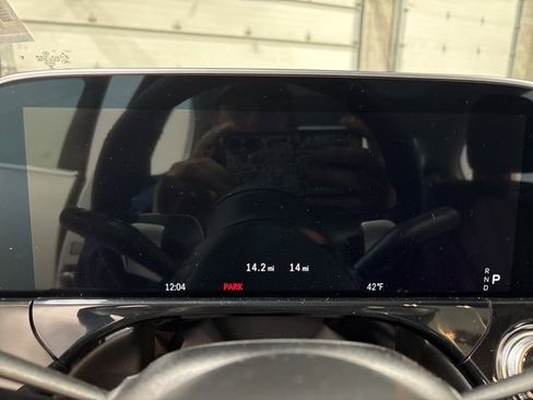 New 2025 Mercedes-Benz E 350 4MATIC Sedan image 20