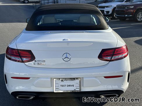 Used 2022 Mercedes-Benz C 300 Cabriolet image 4