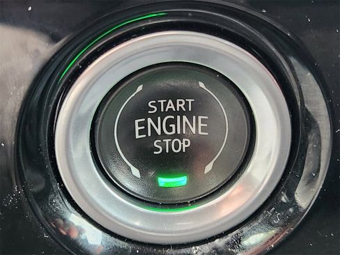 Used 2023 Chevrolet Silverado 1500 RST w/ Redline Edition image 20