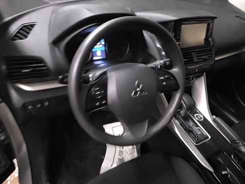 Used 2022 Mitsubishi Eclipse Cross ES AWD/4WD image 13