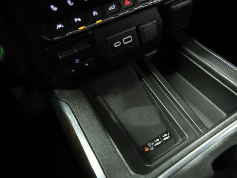 Used 2020 GMC Sierra 1500 Denali w/ Denali Ultimate Package image 45