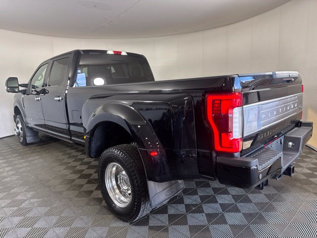 Used 2017 Ford F350 Platinum w/ Platinum Ultimate Package AWD/4WD image 6