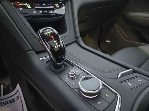 Certified 2024 Cadillac XT5 Premium Luxury image 30