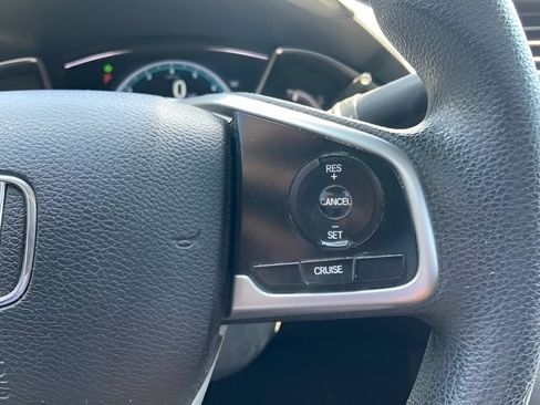 Used 2018 Honda Civic EX image 16