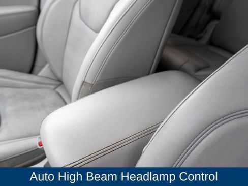 Used 2019 Jeep Cherokee Limited w/ Luxury Group AWD/4WD image 42