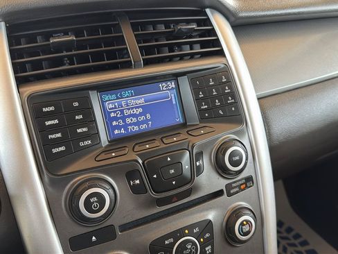 Used 2013 Ford Edge SEL AWD/4WD image 25