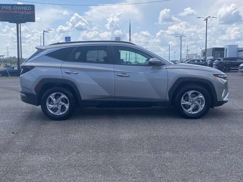 Used 2022 Hyundai Tucson SEL w/ Cargo Package FWD image 2