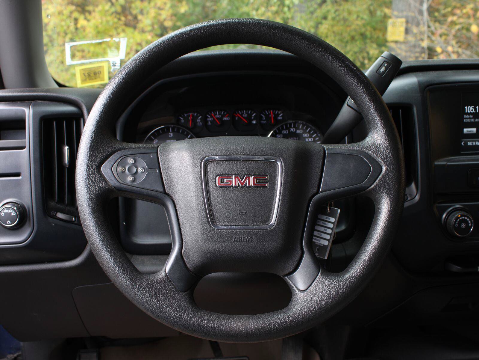 Used 2016 GMC Sierra 1500 4x4 Crew Cab w/ Sierra Convenience Package image 10