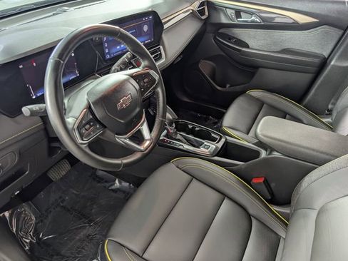 Used 2024 Chevrolet TrailBlazer ACTIV image 12