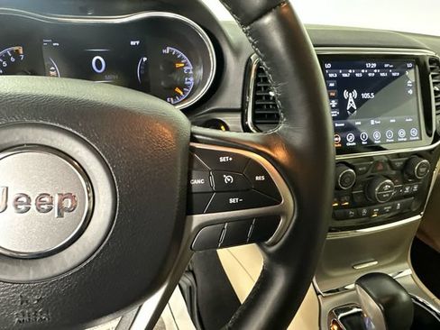 Certified 2021 Jeep Grand Cherokee Limited AWD/4WD image 29