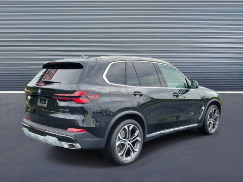 New 2026 BMW X5 xDrive40i AWD/4WD image 3