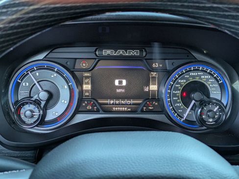 Used 2022 RAM 2500 Limited image 22