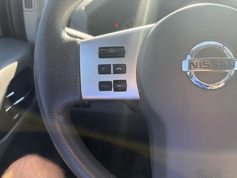 Used 2019 Nissan Frontier SV AWD/4WD image 19