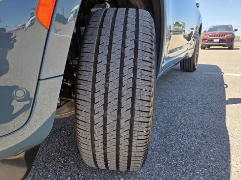 New 2026 Jeep Grand Cherokee Limited AWD/4WD image 10