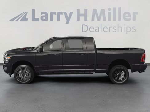 New 2026 RAM 3500 Laramie AWD/4WD image 2