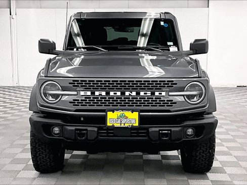 Used 2025 Ford Bronco Badlands AWD/4WD image 4