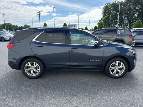 Used 2019 Chevrolet Equinox LT FWD image 8