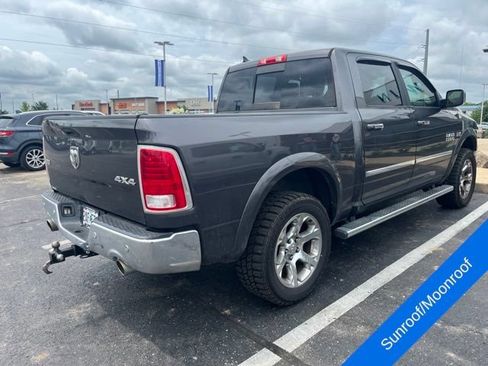 Used 2017 RAM 1500 Laramie w/ Convenience Group AWD/4WD image 6
