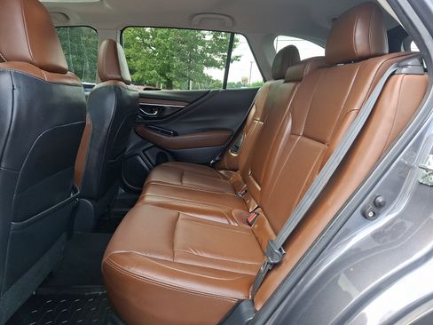 Used 2020 Subaru Outback Touring XT AWD/4WD image 10