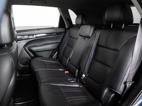 Used 2014 Kia Sorento EX image 20