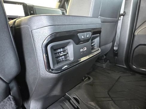 Used 2024 Chevrolet Silverado 2500 ZR2 w/ Technology Package AWD/4WD image 31
