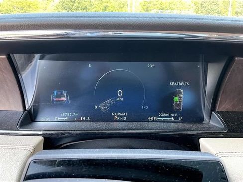 Used 2022 Lincoln Navigator L Reserve AWD/4WD image 10