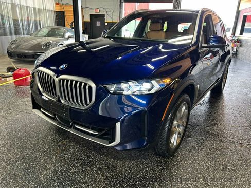 Used 2025 BMW X5 xDrive40i AWD/4WD image 6