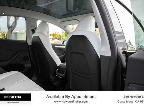 Used 2024 Tesla Model Y Long Range AWD/4WD image 26