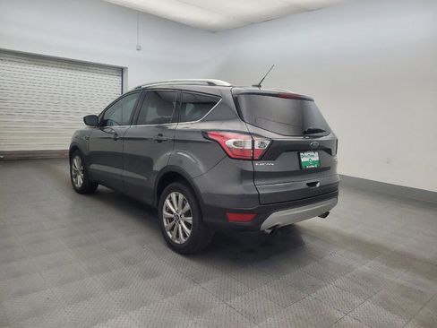 Used 2017 Ford Escape Titanium FWD image 5