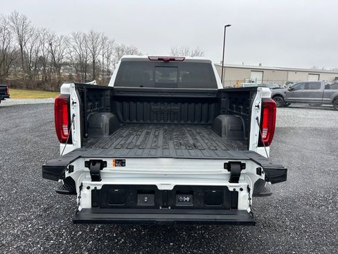 Used 2025 GMC Sierra 1500 Denali Ultimate image 18